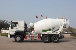 SINOTRUK HOWO 6x4 MIXER TRUCK | 6x4 (3)