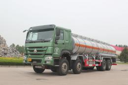 SINOTRUK HOWO 30CBM INSULATED FUEL TANKER TRUCK | IMG_9775