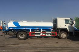 SINOTRUK HOWO 15CBM WATER TANKER TRUCK | IMG_6064